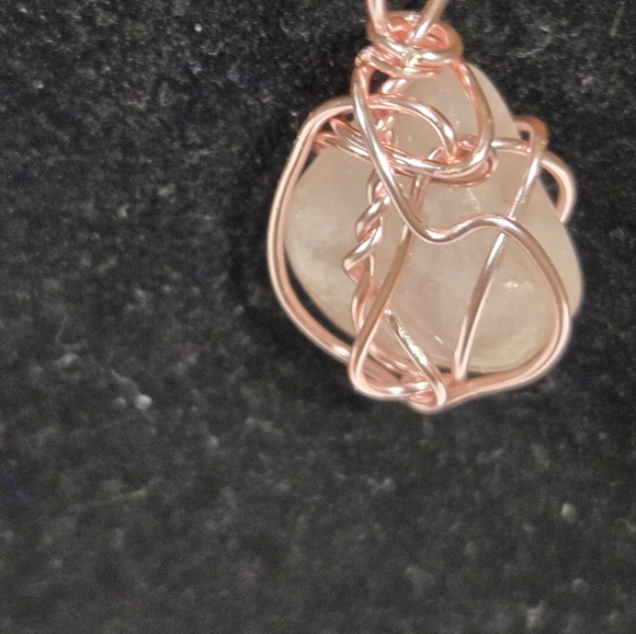Gold Chain and Natural Rose Quartz Necklace - Picture 7 of 11